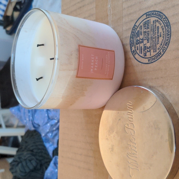 B&BW Market Peach 3-wick candle - Picture 2 of 3